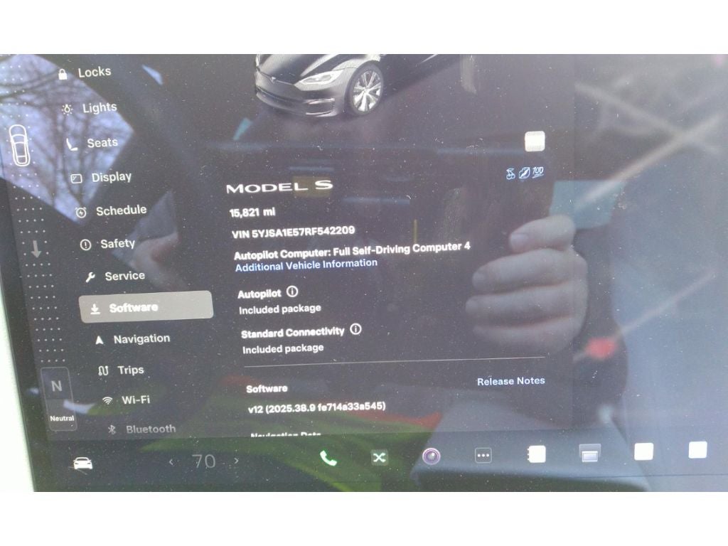 2024 Tesla Model S Base