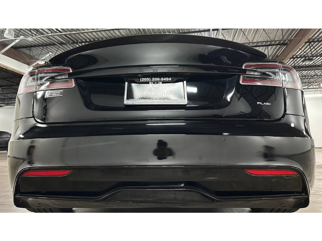 2022 Tesla Model S Plaid