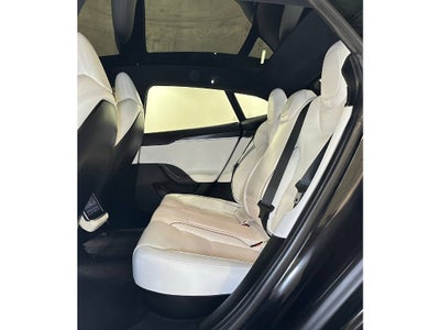2022 Tesla Model S Plaid