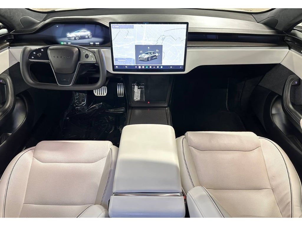 2022 Tesla Model S Plaid