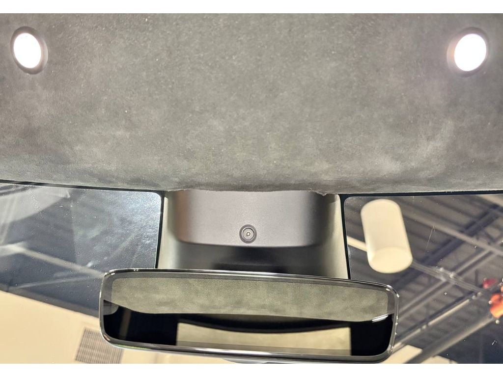 2023 Tesla Model S Plaid