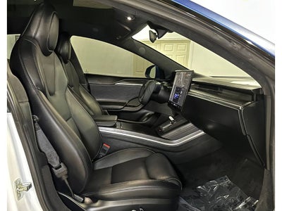 2022 Tesla Model S Plaid