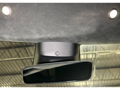 2022 Tesla Model S Plaid