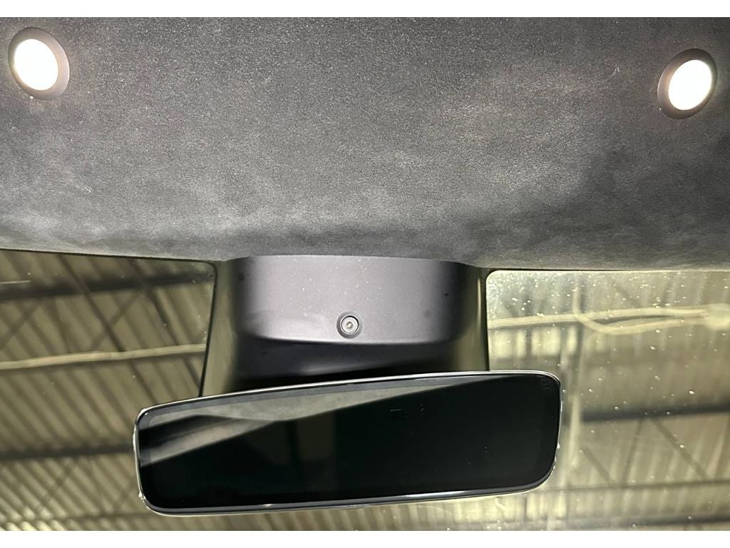 2022 Tesla Model S Plaid