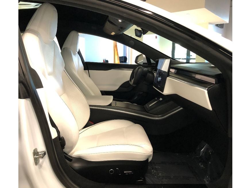 2022 Tesla Model S Plaid