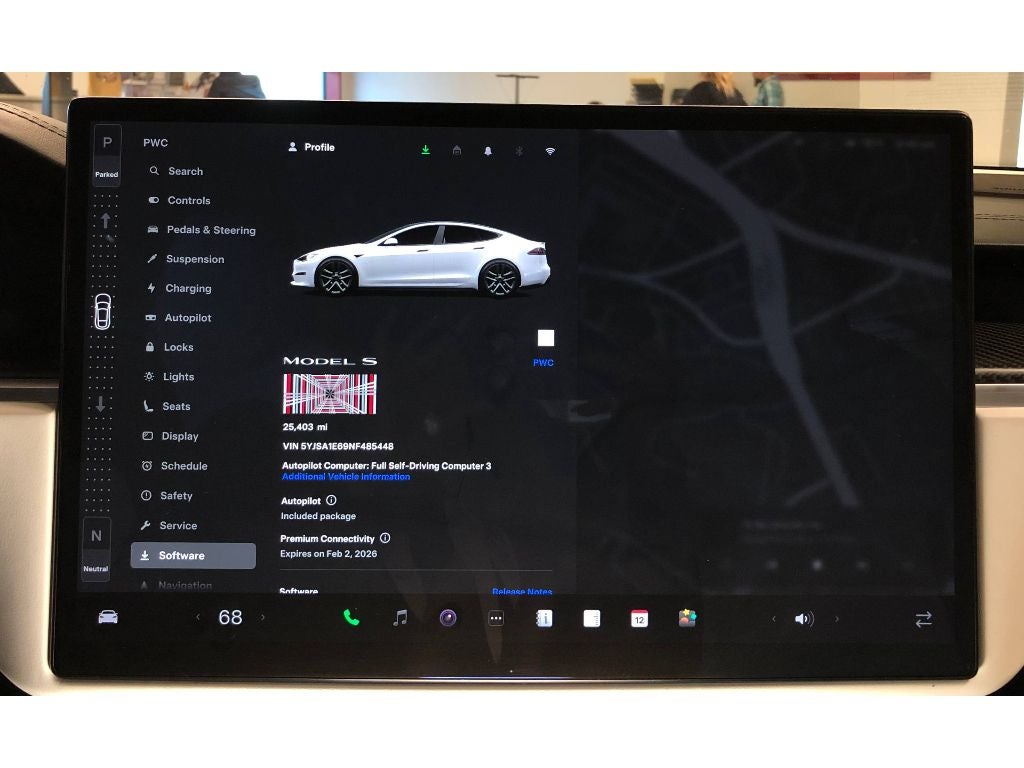 2022 Tesla Model S Plaid