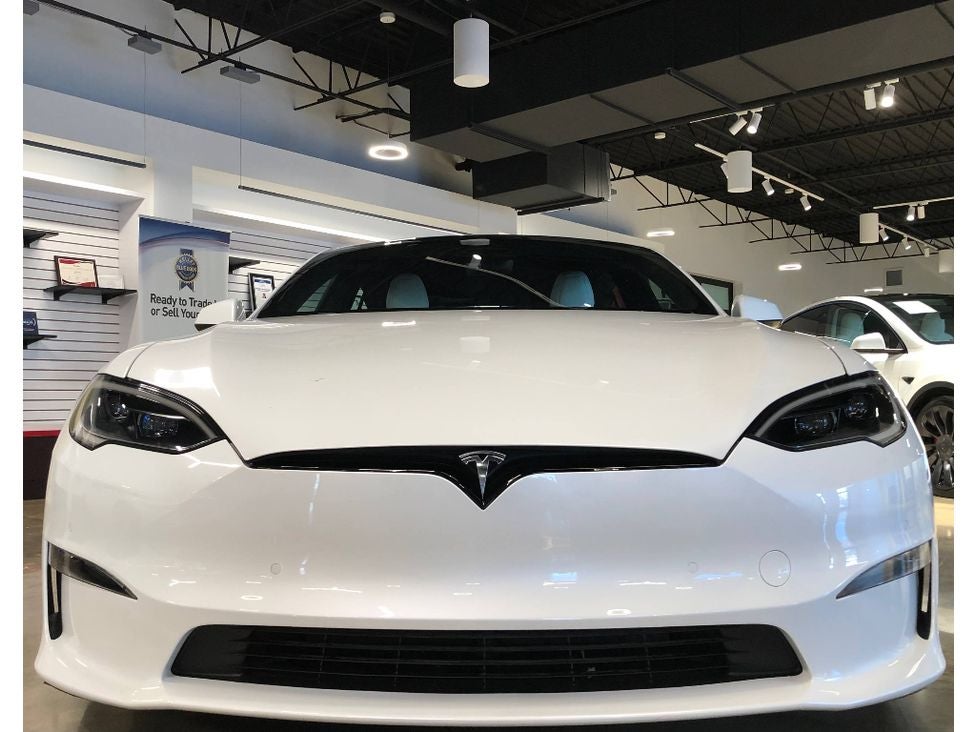 2022 Tesla Model S Plaid