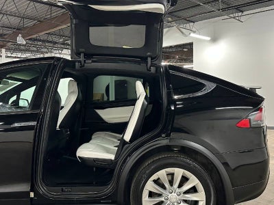 2018 Tesla Model X 75D
