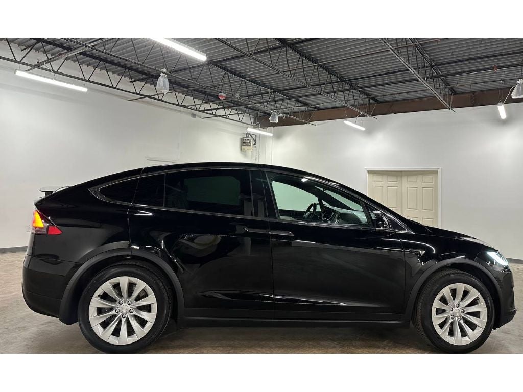 2018 Tesla Model X 75D