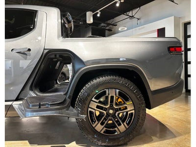 2023 Rivian R1T Adventure