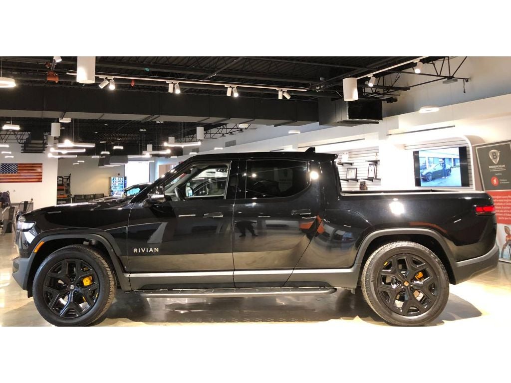 2023 Rivian R1T Adventure