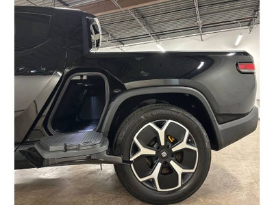 2022 Rivian R1T Adventure