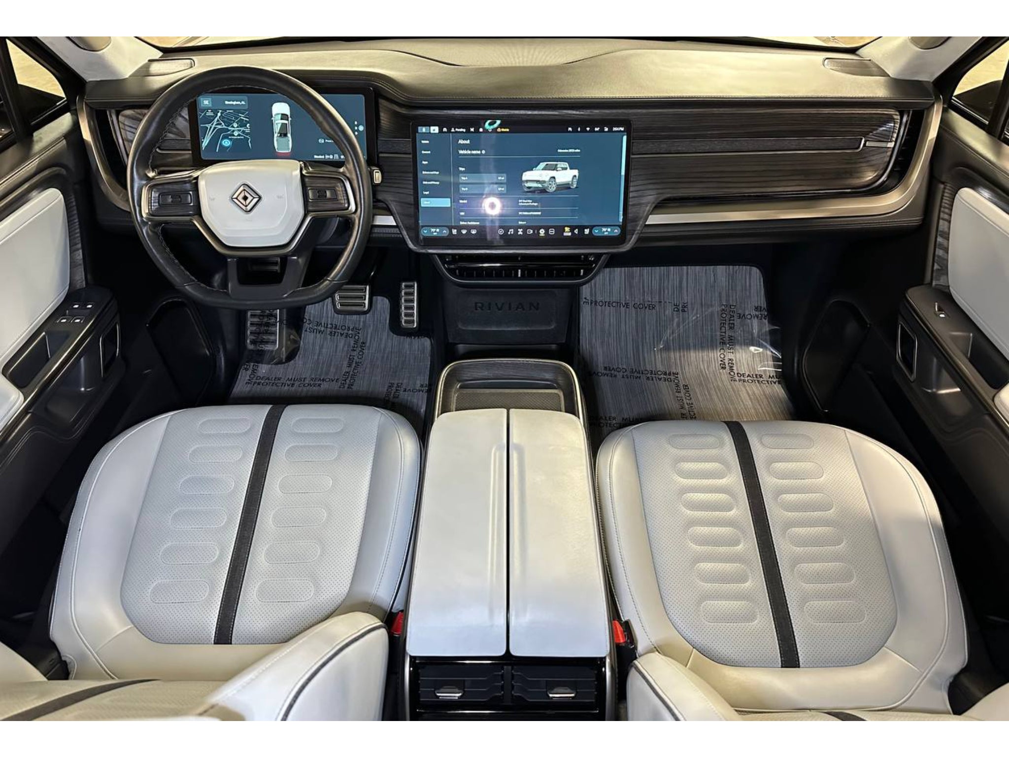 2023 Rivian R1T Adventure - Max Pack