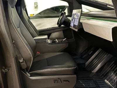 2024 Tesla Cybertruck Foundation