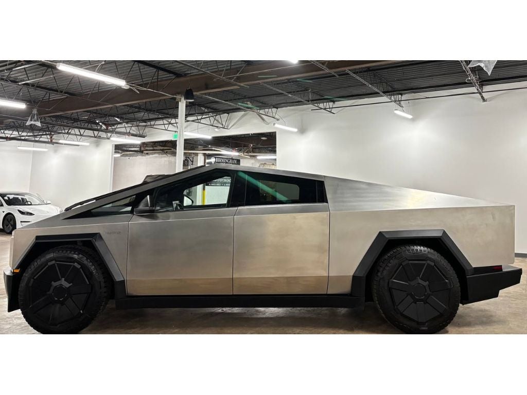 2024 Tesla Cybertruck Foundation