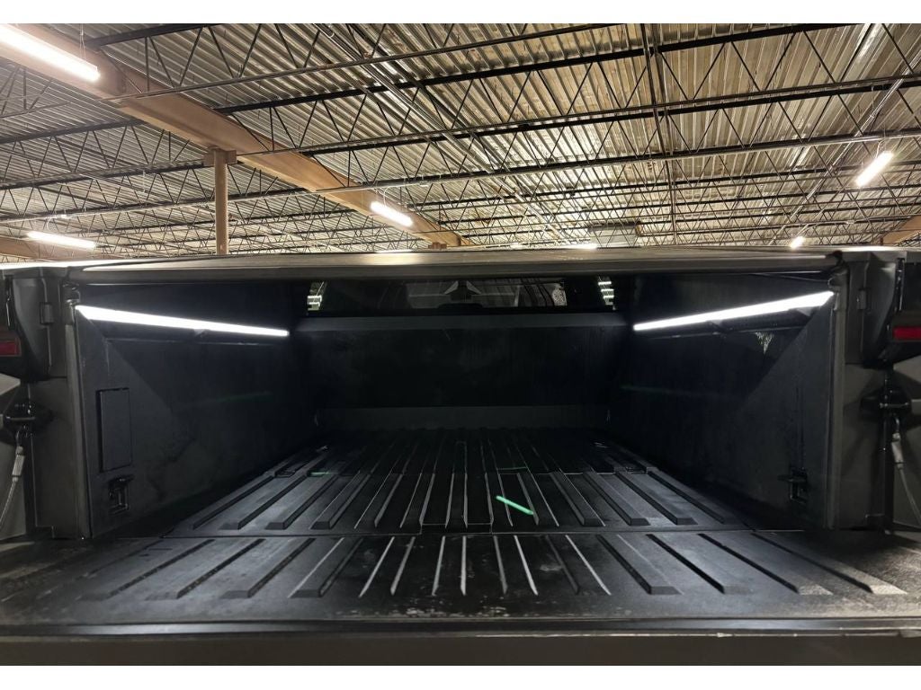 2024 Tesla Cybertruck Base