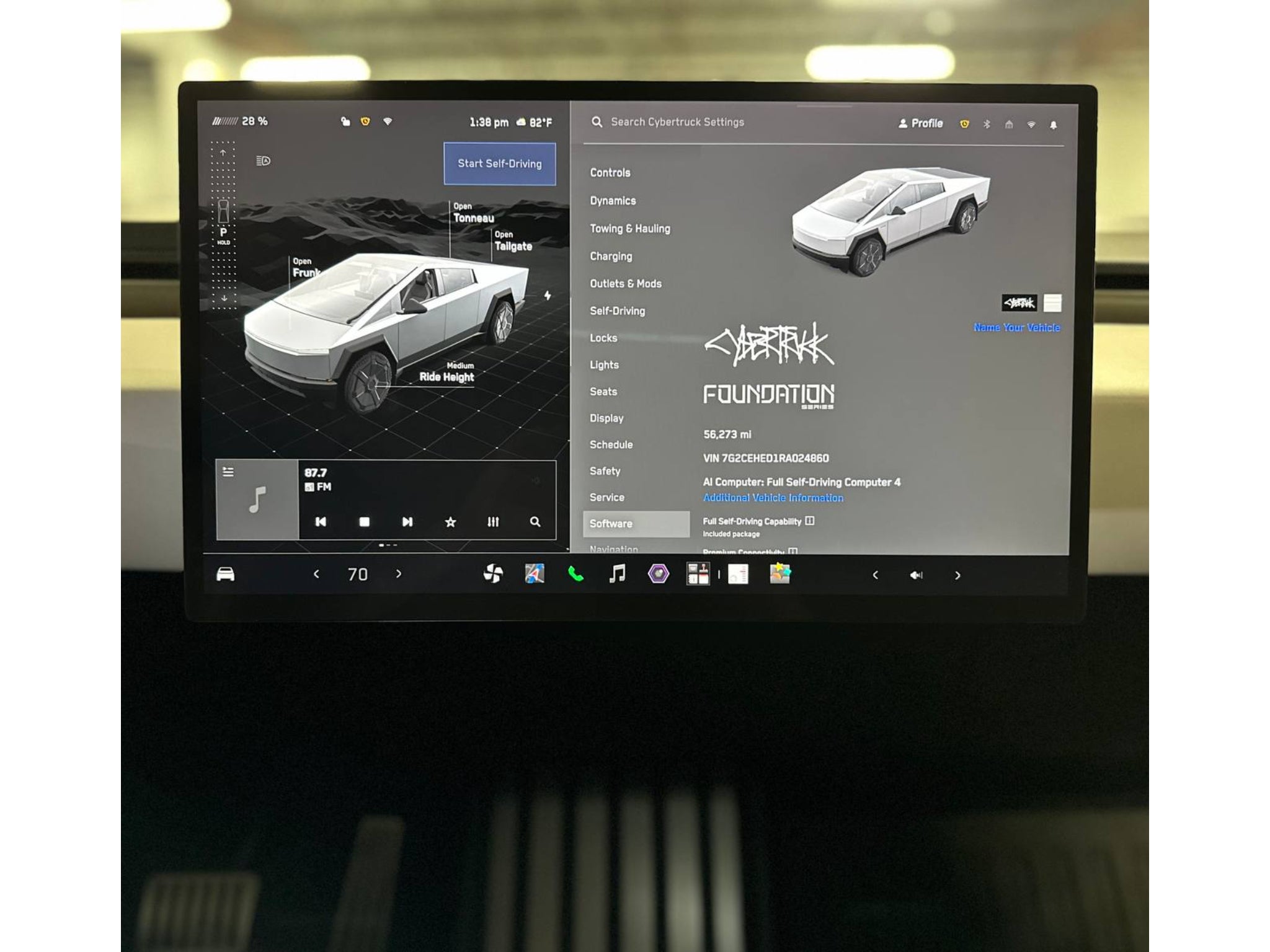 2024 Tesla Cybertruck Base
