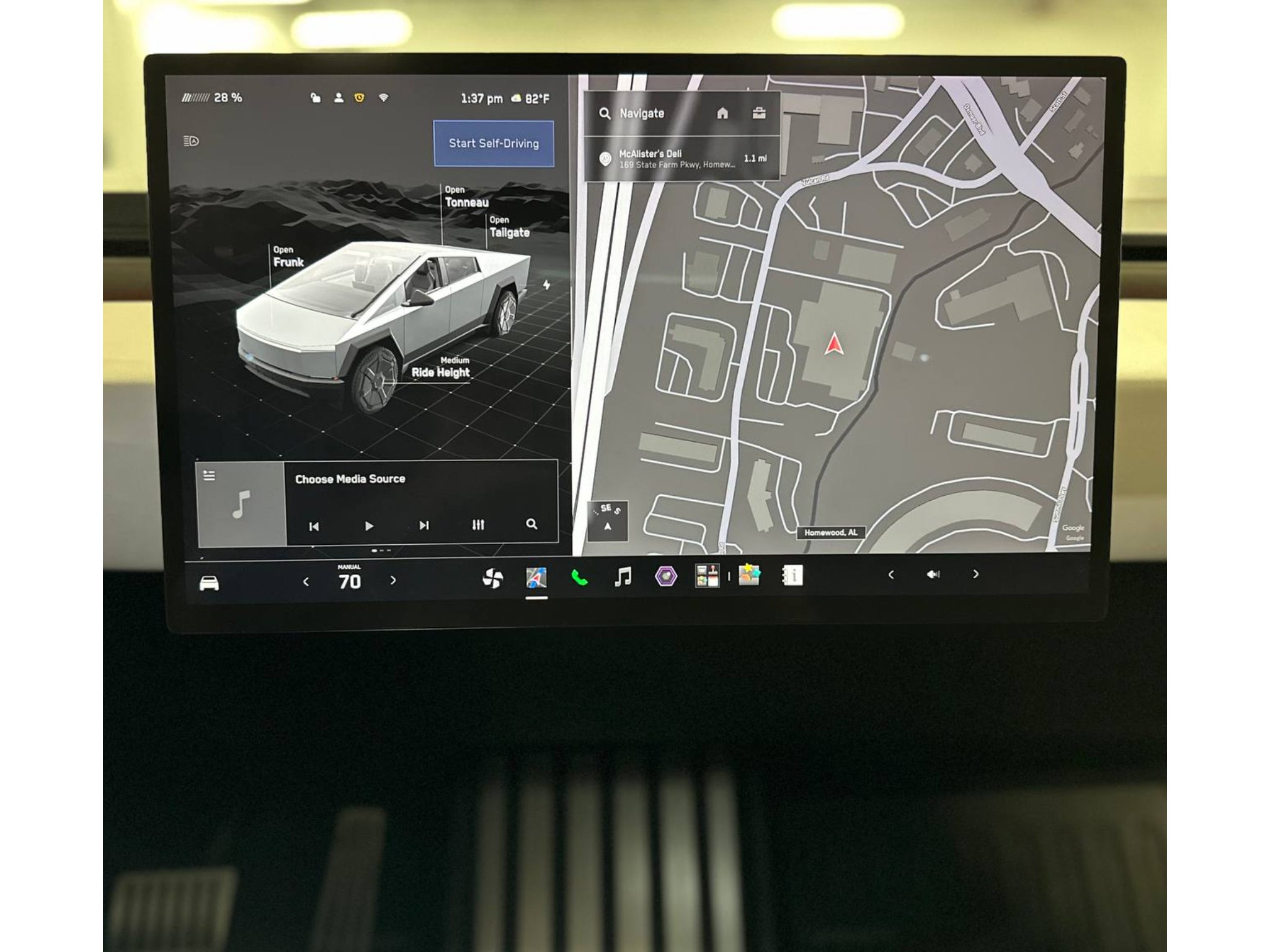 2024 Tesla Cybertruck Base