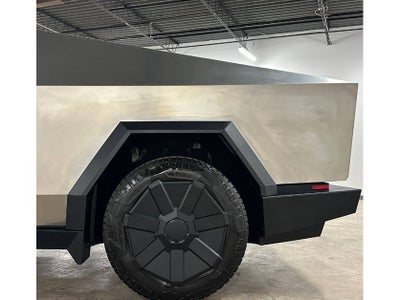 2024 Tesla Cybertruck Foundation
