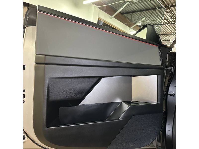 2025 Tesla Cybertruck Cyberbeast