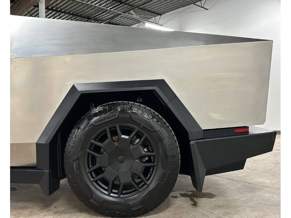 2024 Tesla Cybertruck Cyberbeast