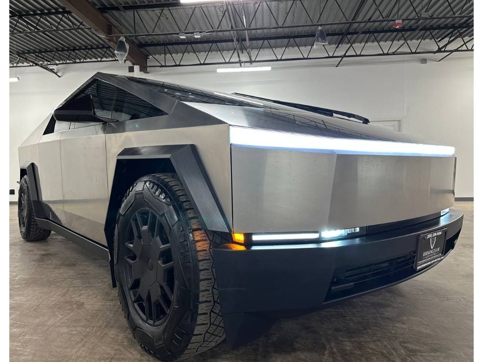 2024 Tesla Cybertruck Cyberbeast
