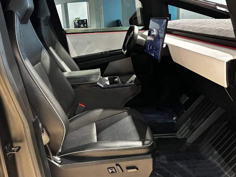 2024 Tesla Cybertruck Cyberbeast