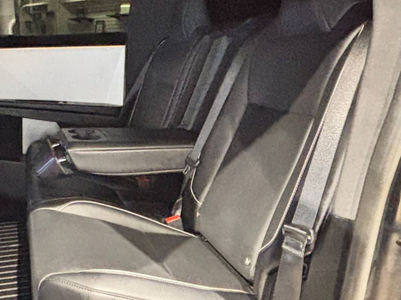 2024 Tesla Cybertruck Cyberbeast