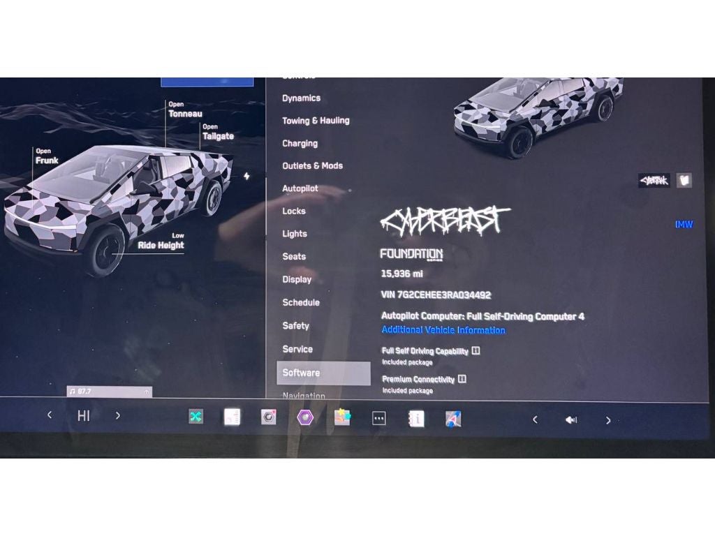 2024 Tesla Cybertruck Cyberbeast