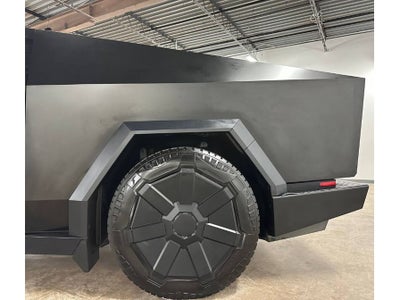 2024 Tesla Cybertruck Cyberbeast