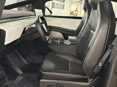 2024 Tesla Cybertruck Cyberbeast