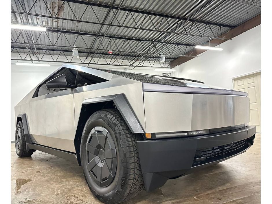 2025 Tesla Cybertruck Cyberbeast