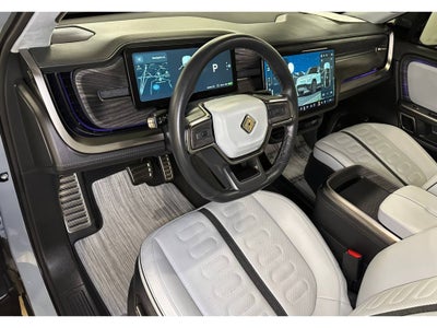 2023 Rivian R1S Adventure DUAL-Motor