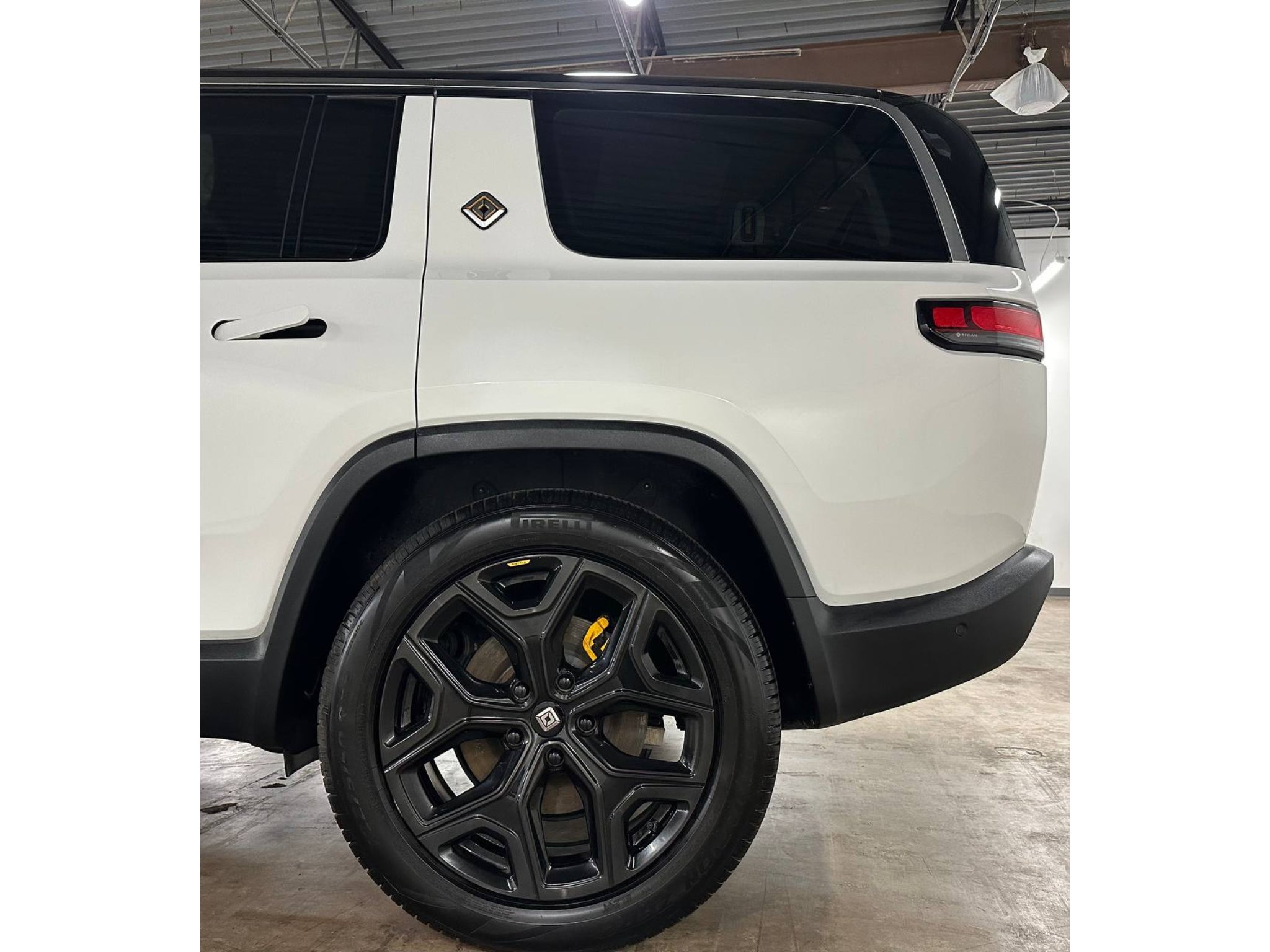2024 Rivian R1S Adventure - Large Pack