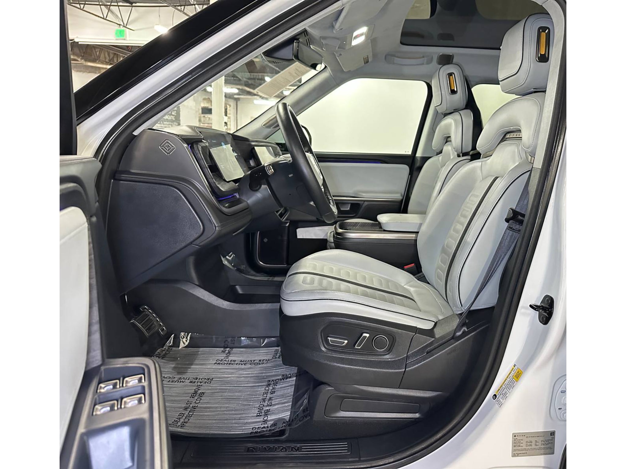 2024 Rivian R1S Adventure - Large Pack