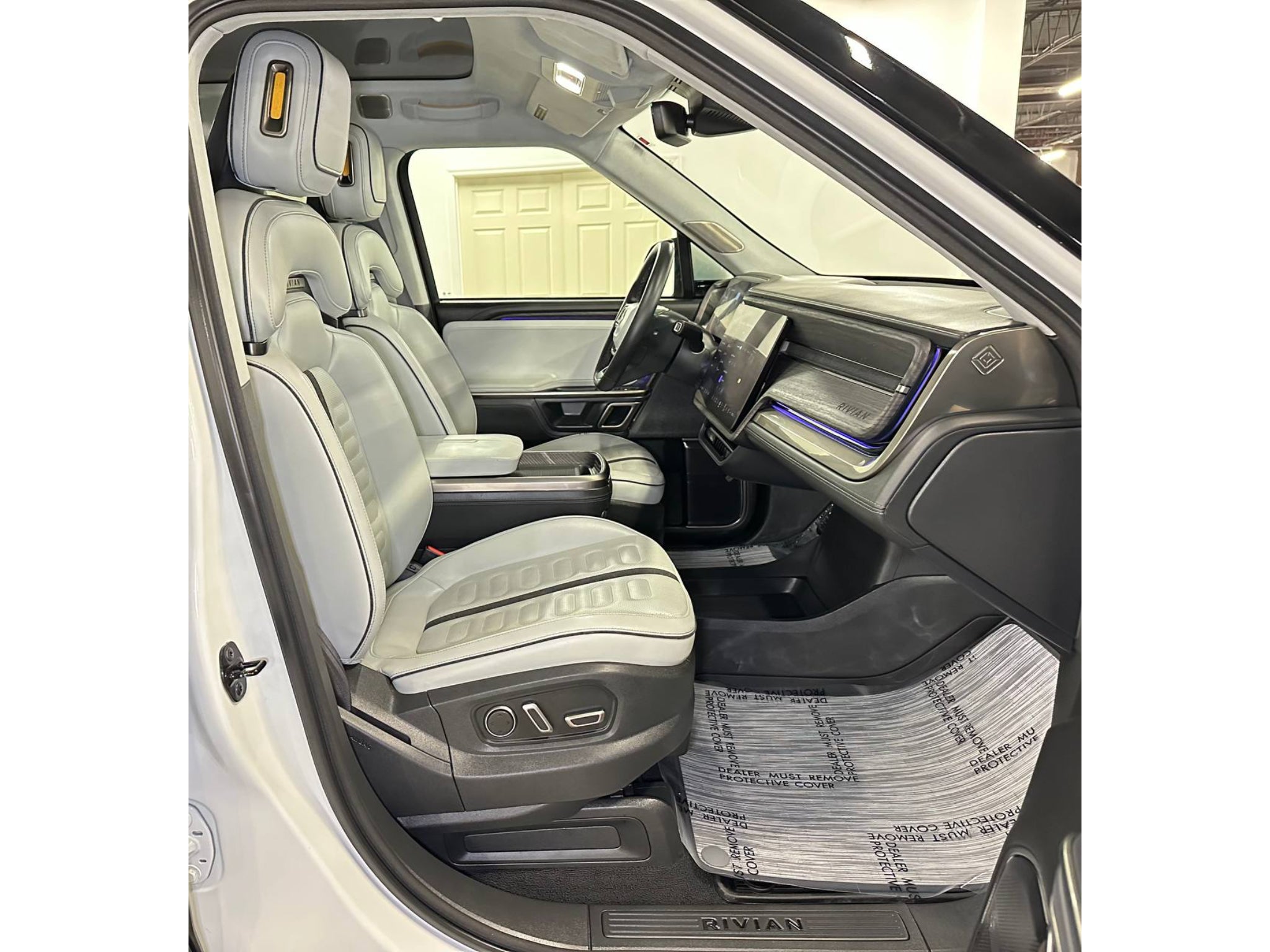 2024 Rivian R1S Adventure - Large Pack