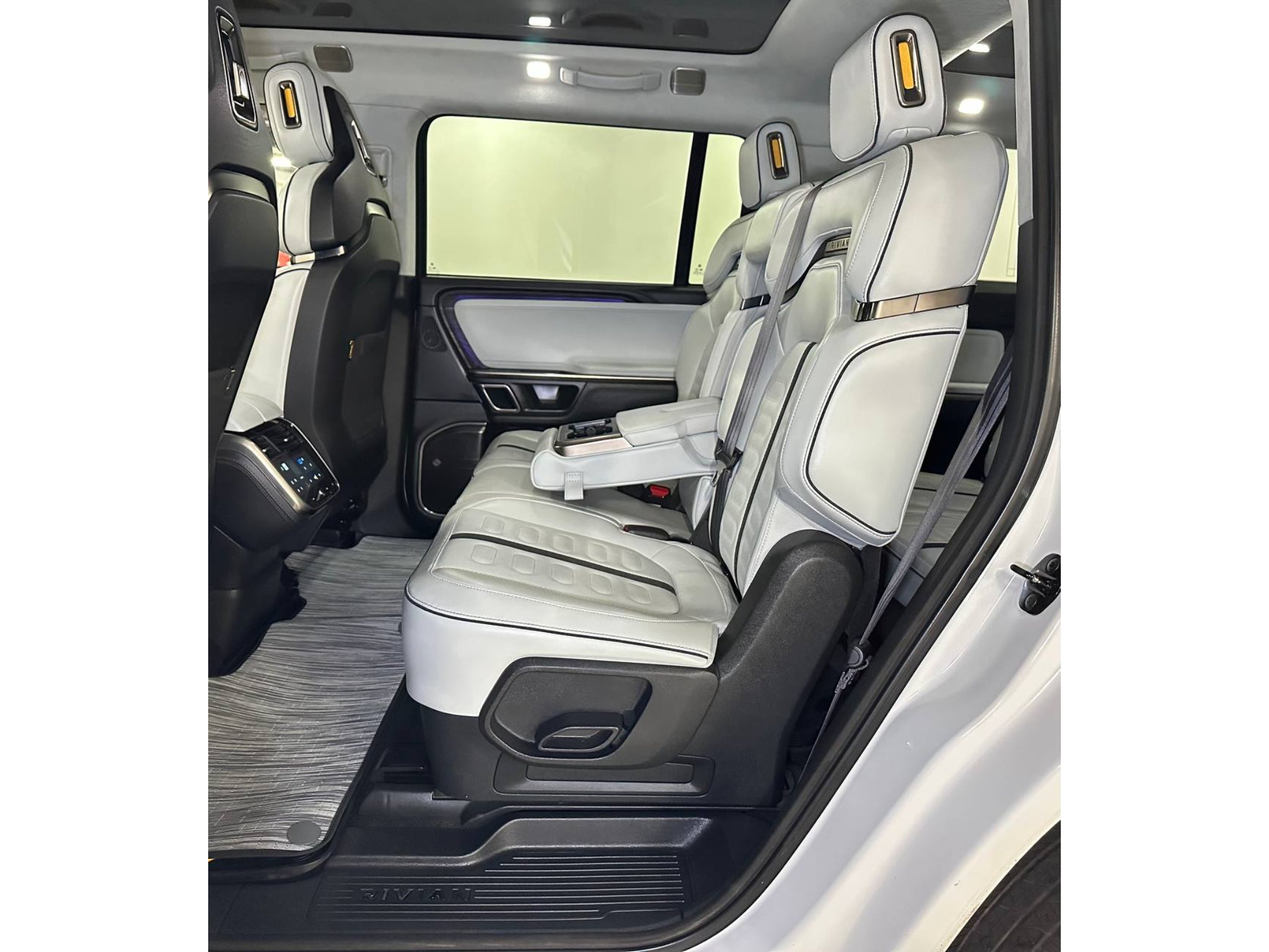 2024 Rivian R1S Adventure - Large Pack