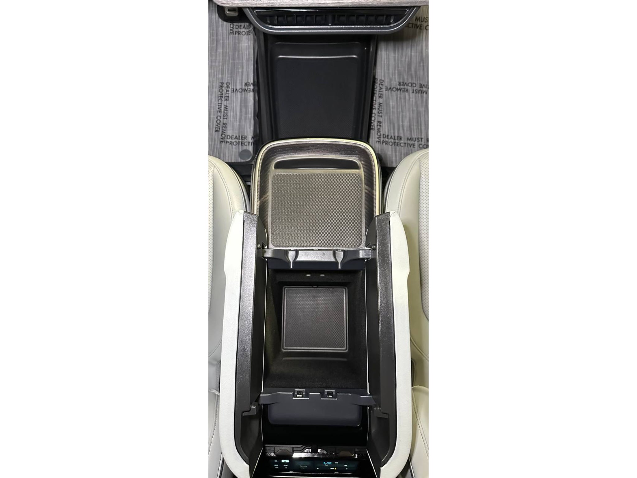 2024 Rivian R1S Adventure - Large Pack