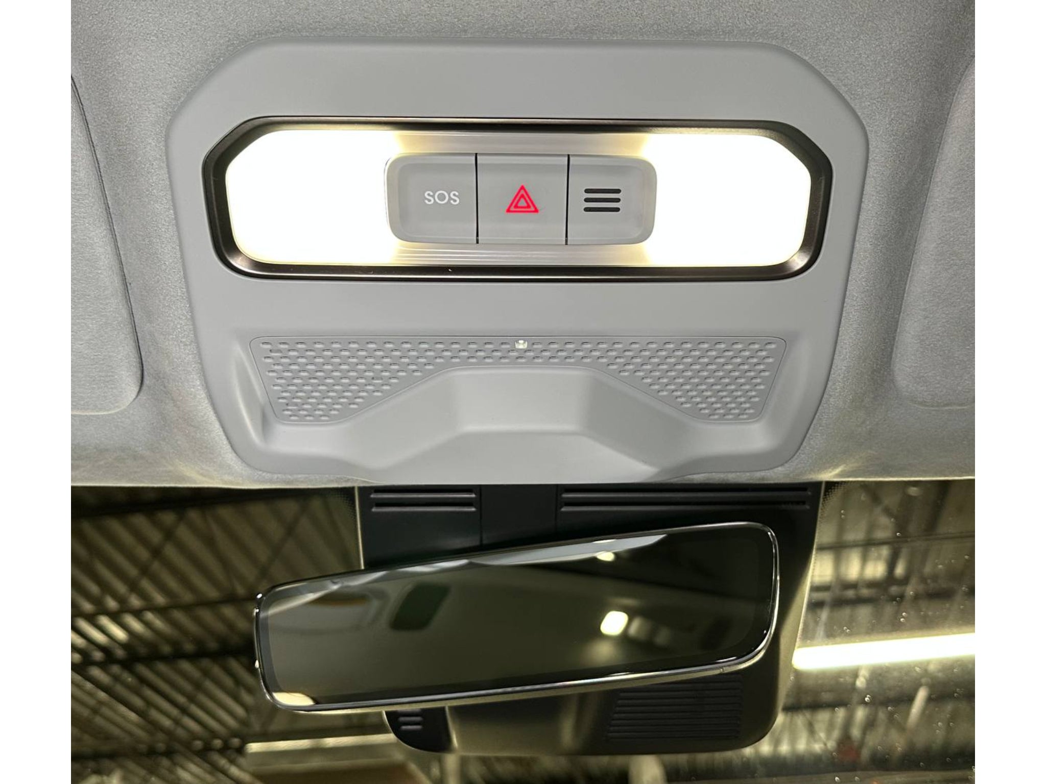 2024 Rivian R1S Adventure - Large Pack