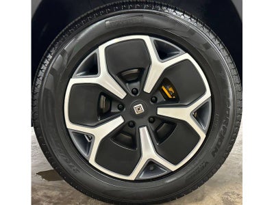 2024 Rivian R1S Adventure