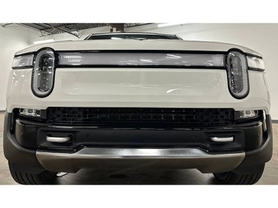 2024 Rivian R1S Adventure