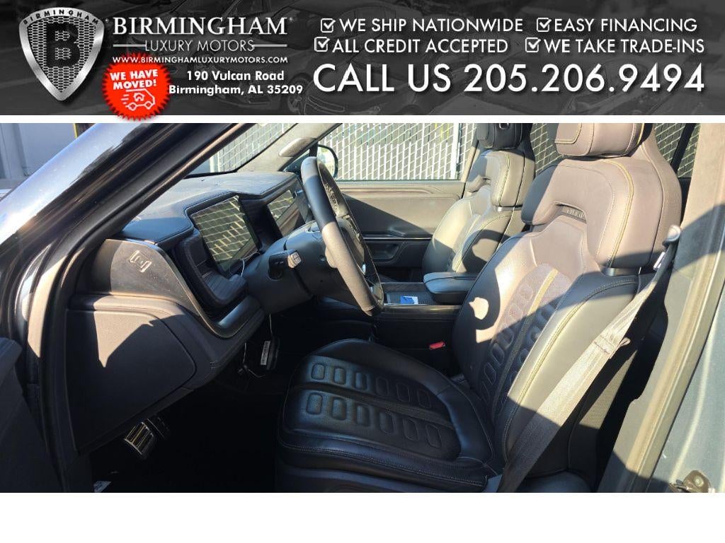 2023 Rivian R1S Adventure