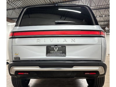 2024 Rivian R1S Adventure
