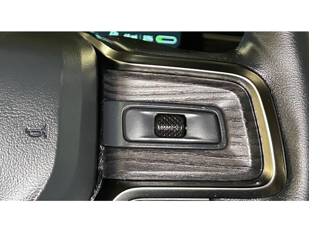 2024 Rivian R1S Adventure