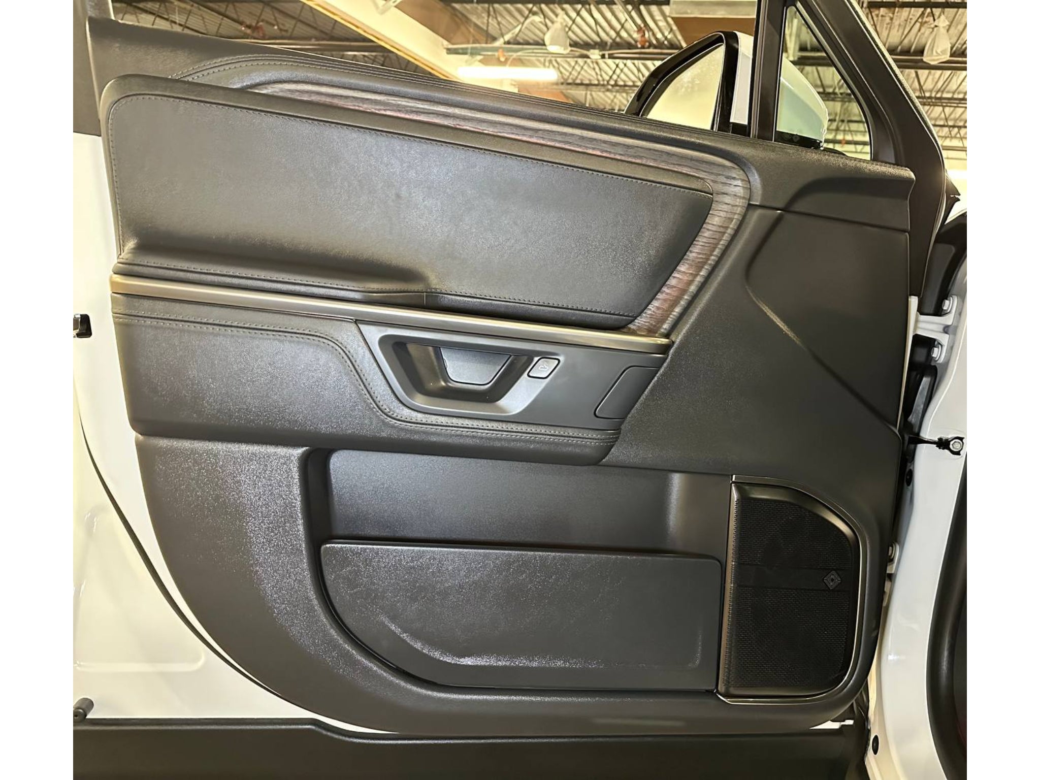 2026 Rivian R1S PREFORMANCE DUAL LARGE Adventure