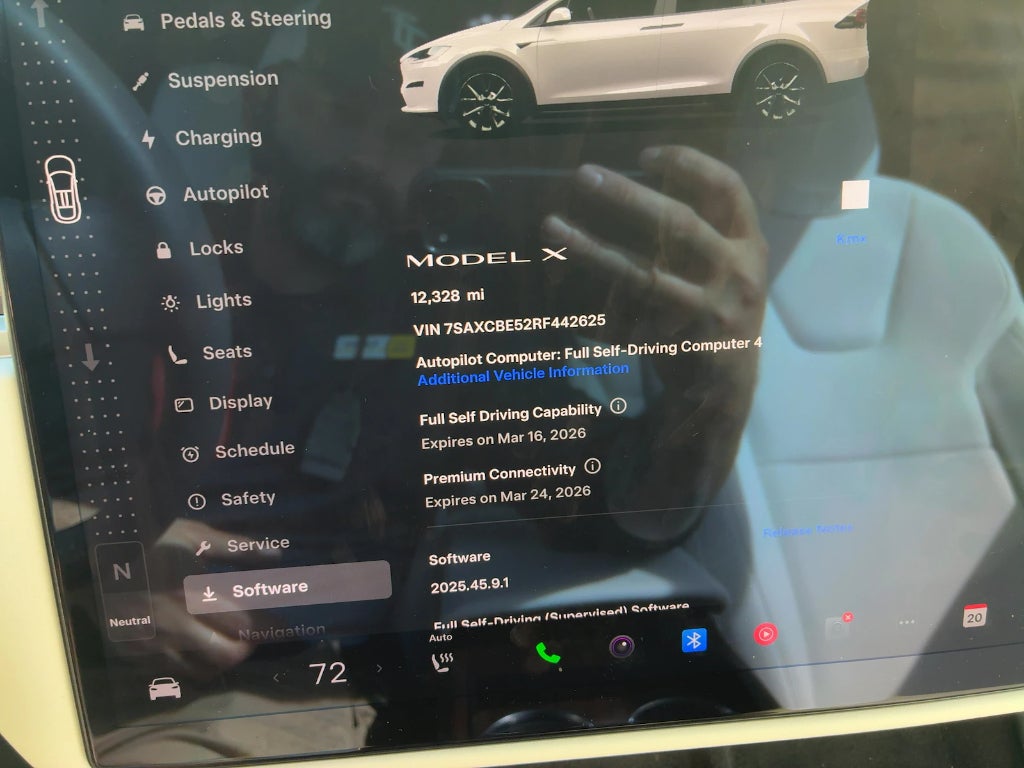 2024 Tesla Model X Base
