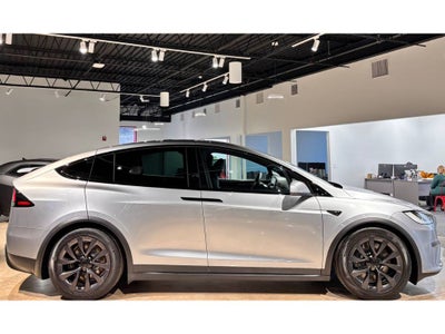2025 Tesla Model X Base