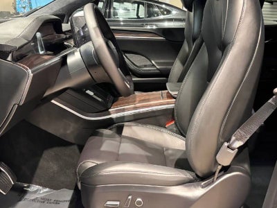 2025 Tesla Model X Base