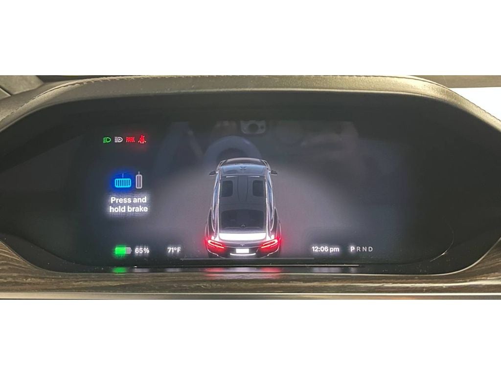 2022 Tesla Model X Base