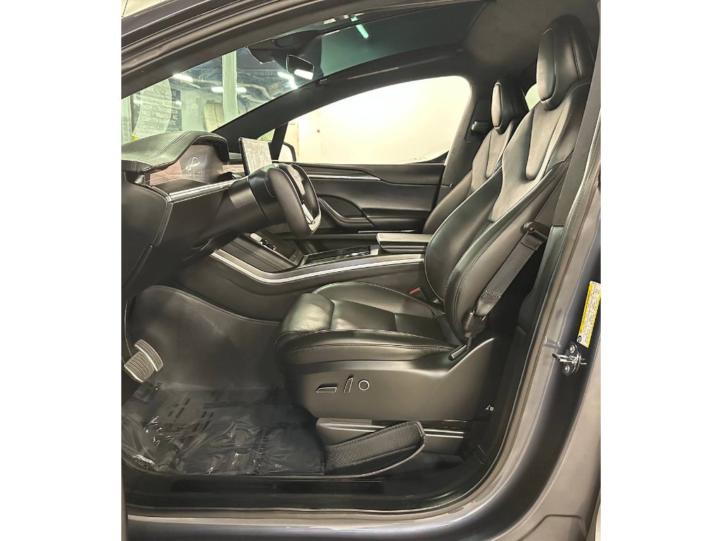 2023 Tesla Model X Plaid